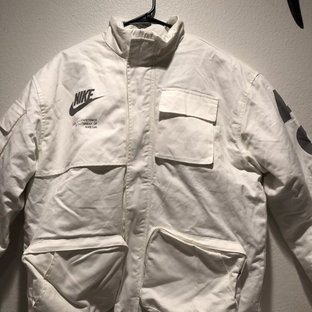 NikeLab X ACG jacket. Size large. White.